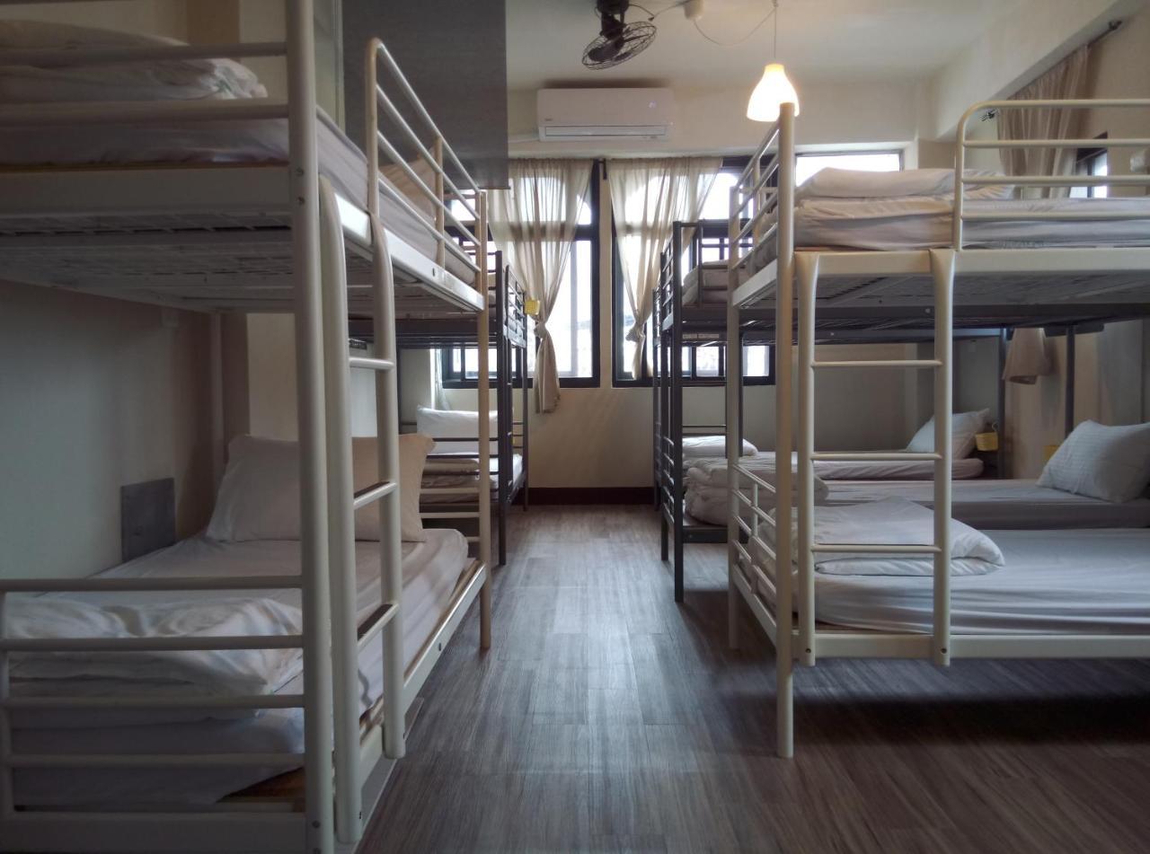 Hometoo Hostel Hualien Zimmer foto